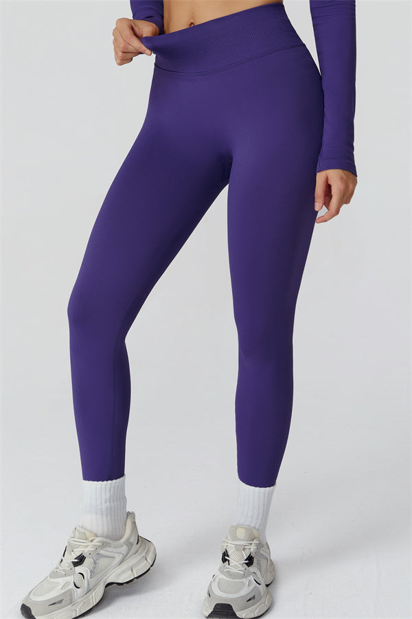 The Reign Sports Bra Leggings 2-Piece Set