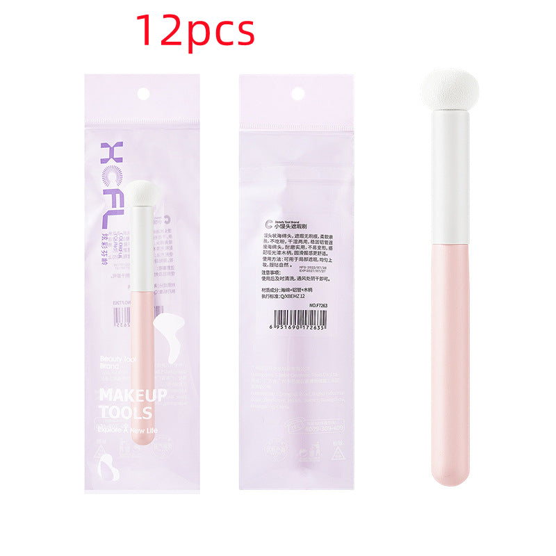 Natural Fit Black Eye Mask Makeup Brush