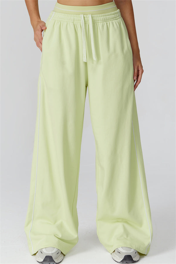 The Amara Sweatshirt Pants 2-Piece Set