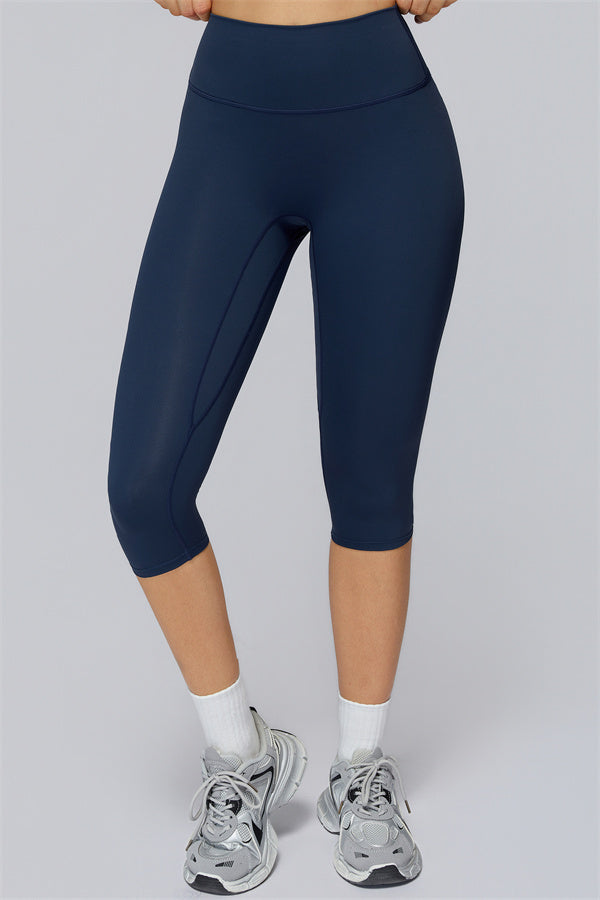 The FlexCore Sports Bra Capri Leggings 2-Piece Set
