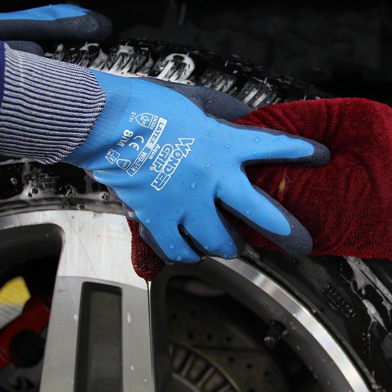 Latex waterproof non-slip gloves