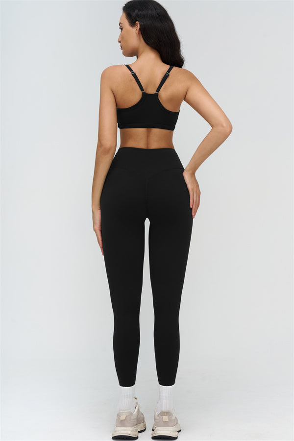 The Finesse Sports Bra Leggings 2-Piece Set