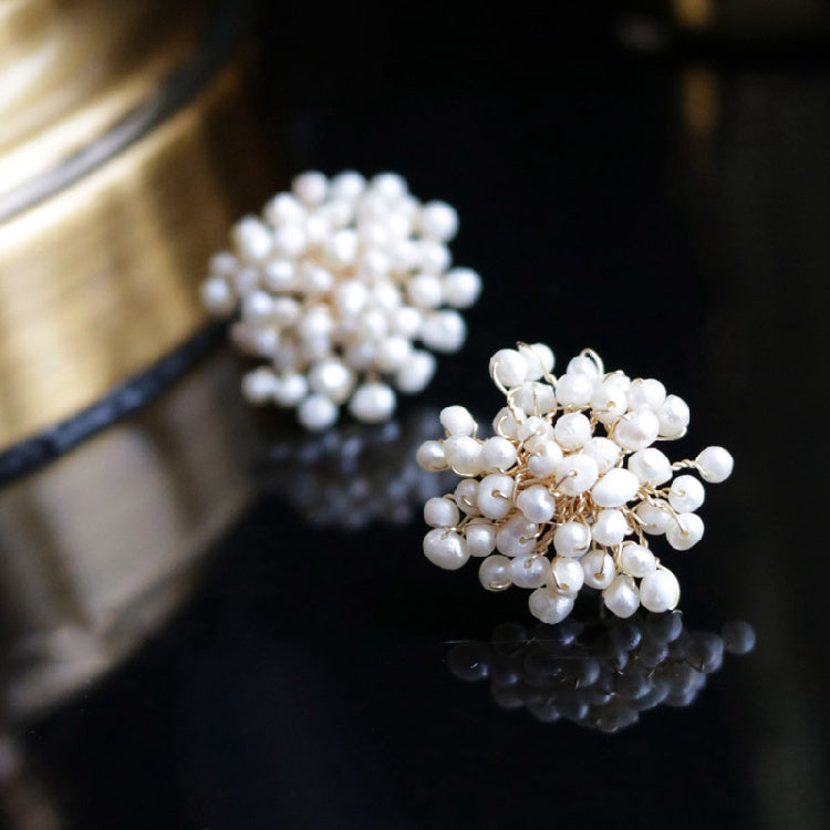 Female Fashion Temperament Earrings, Natural Freshwater Pearl Snowflake Earrings