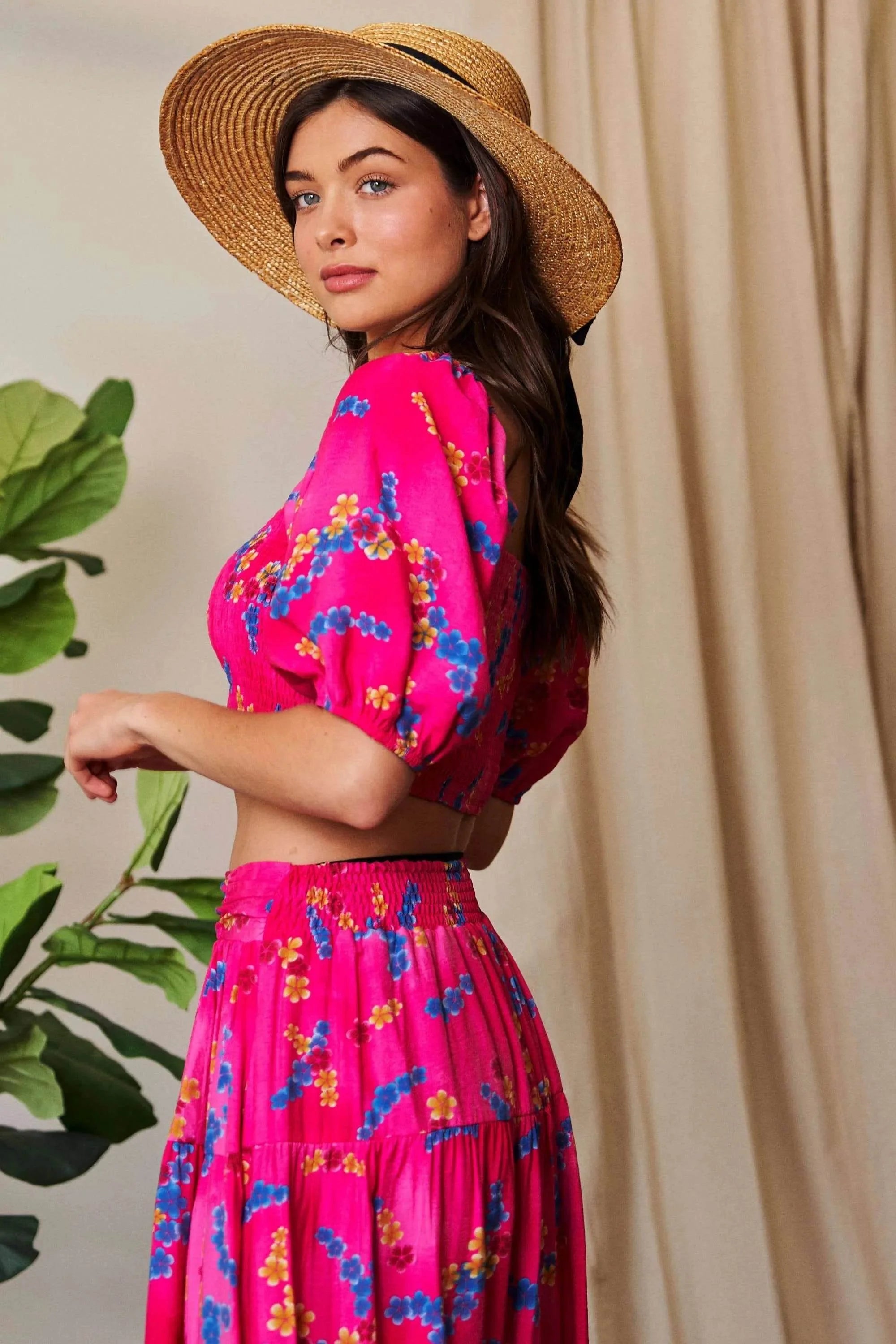 Davi & Dani Smocing Bodice Puff Short Sleeve Printed Crop Top