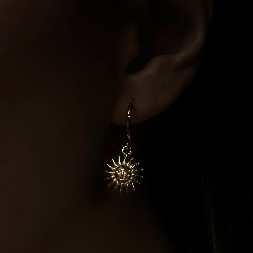 18K Gold Earrings Temperament Light Luxury Sun Element Trend Pendant Earrings Titanium Steel Plated