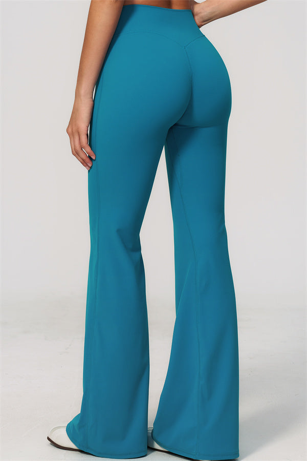 The Zura Sports Bra Flared Leggings 2-Piece Set