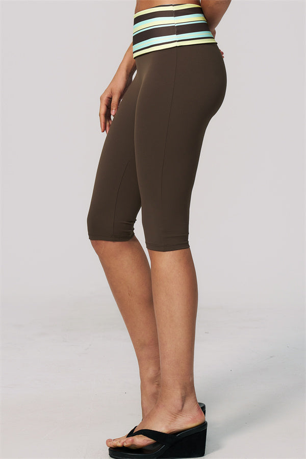 The Enliven Sports Bra Capri Leggings 2-Piece Set