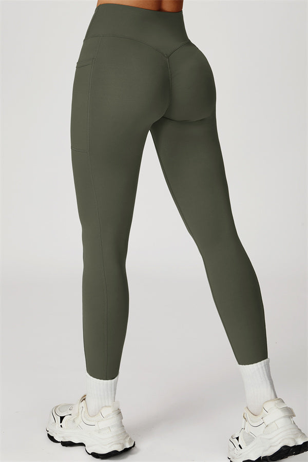 The Propel Crop Top Leggings 2-Piece Set