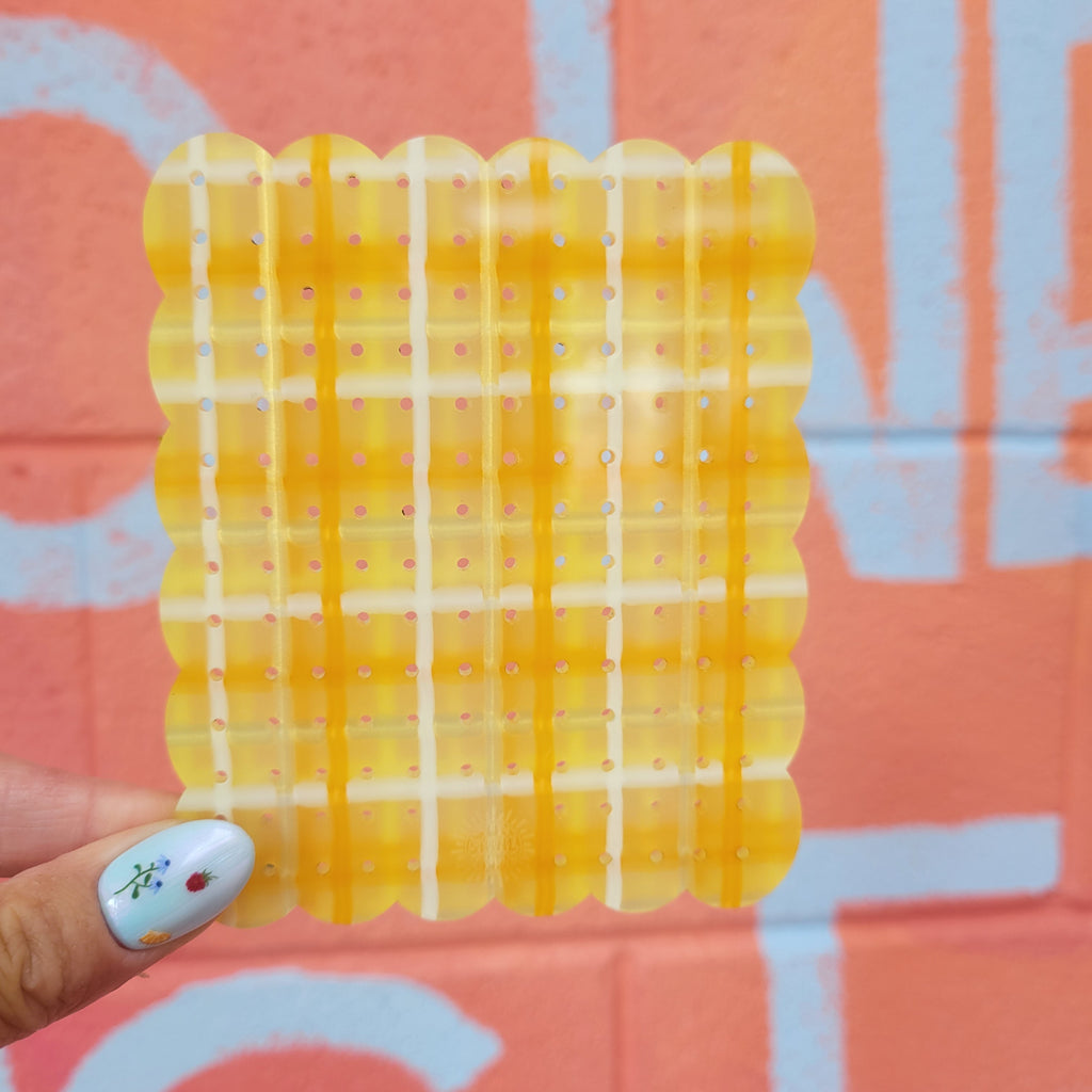 Sunshine Plaid Travel Earring Holder