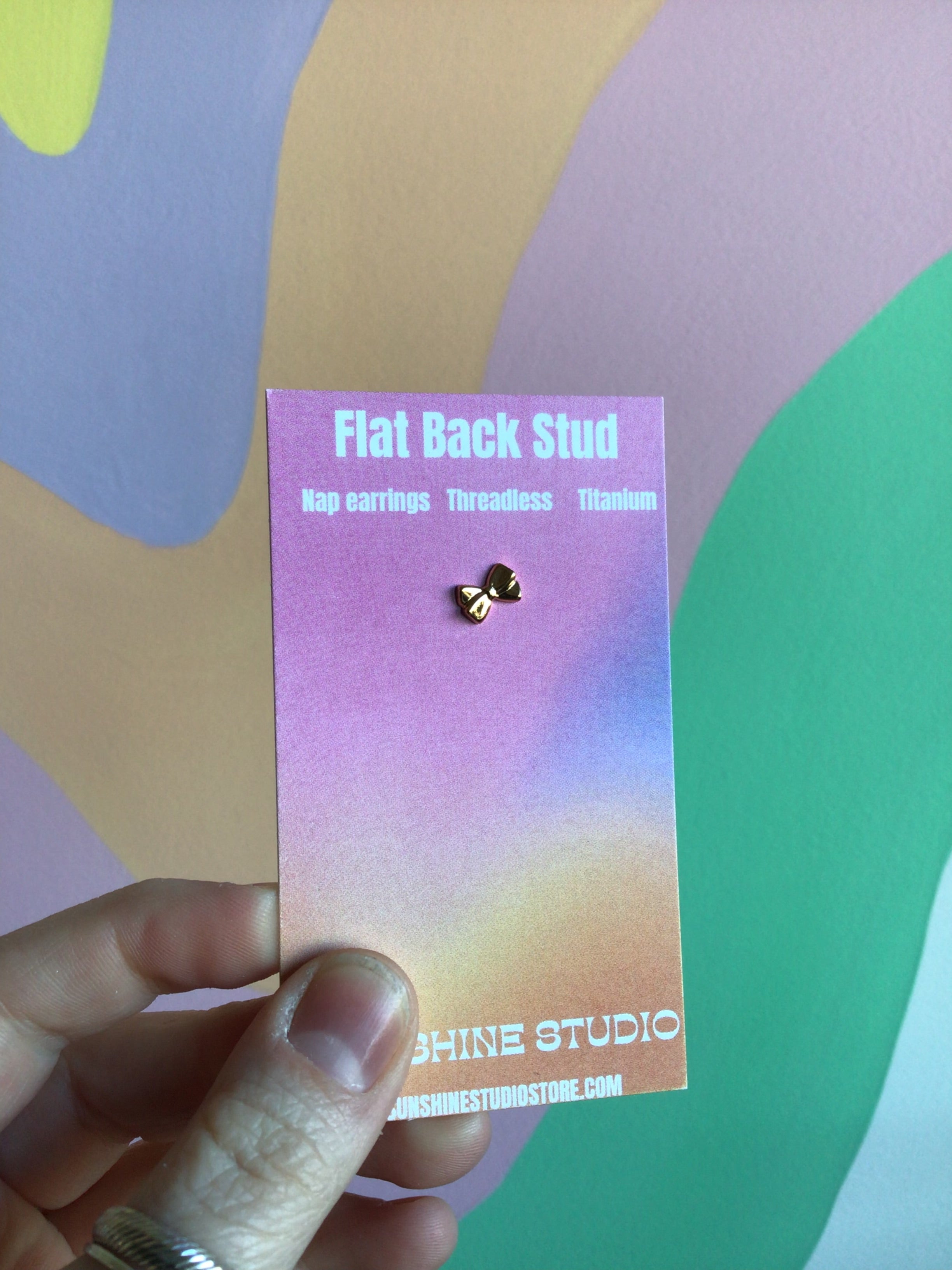 Bow Flat Back Stud