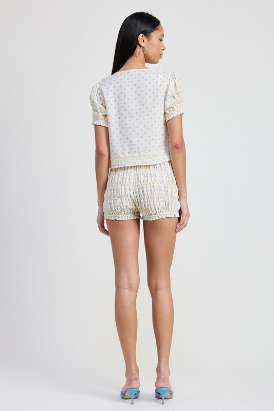 PUFF SLEEVE TIE FRONT TOP