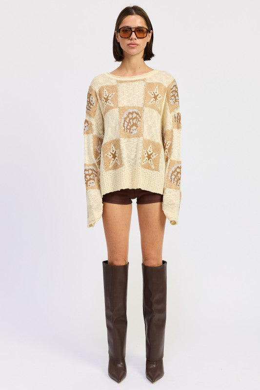 LOOSE FIT GRAPHIC LONG SLEEVE SWEATER