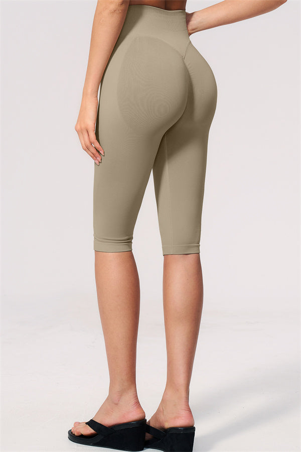 The New Allure Halter Top Capri Leggings 2-Piece Set