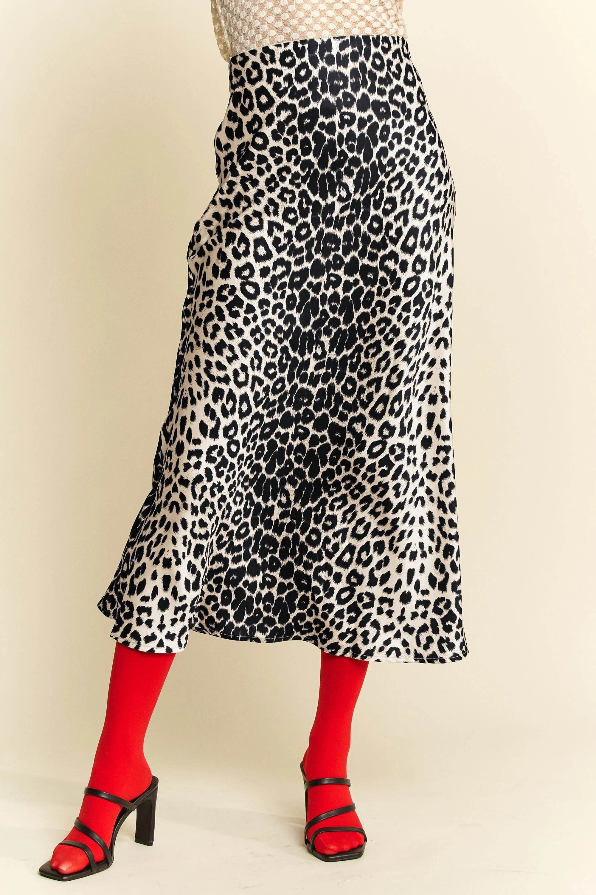 Davi & Dani Leopard Animal Print Long Length Skirt