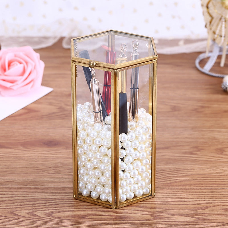 Makeup brush storage box