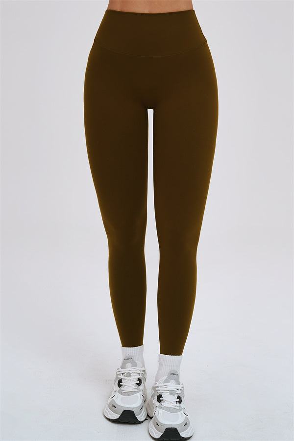 The Svelte Tank Top Leggings 2-Piece Set