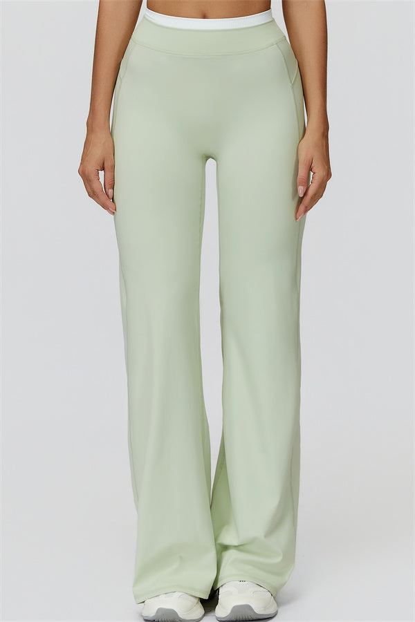 The Canyon Crop Tank Flared Leggings 2-Piece Set