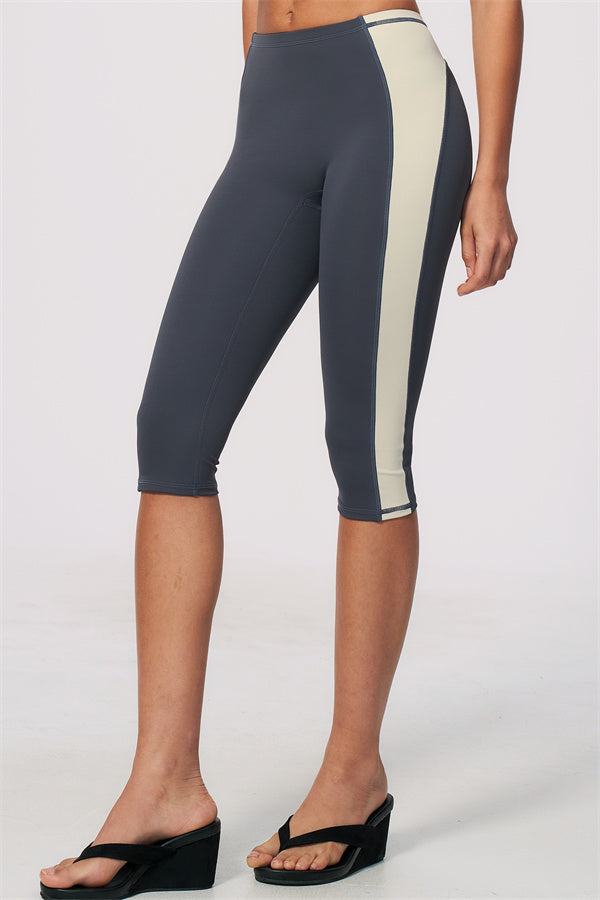 The Sandstone Capri Leggings