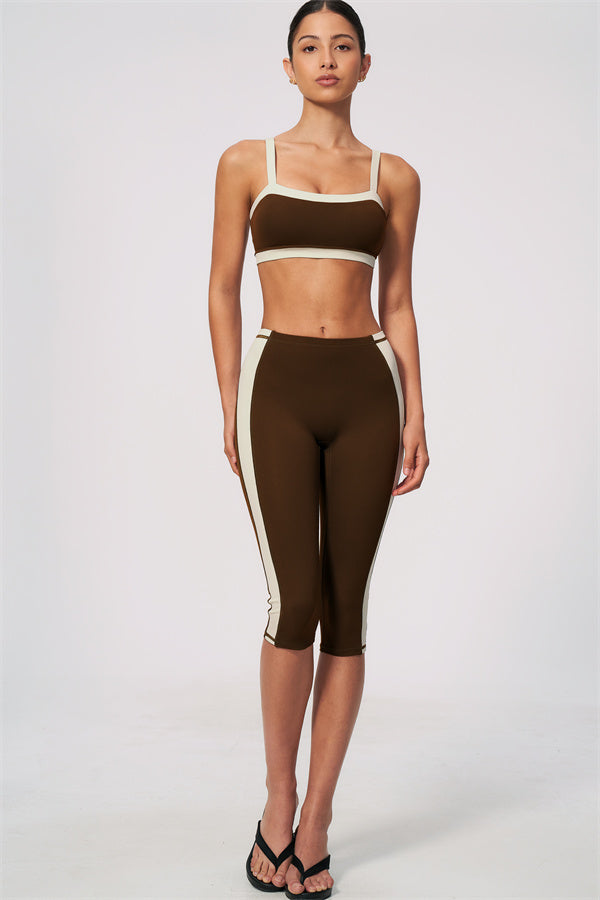 The Sandstone Sports Bra Capri Leggings 2-Piece Set