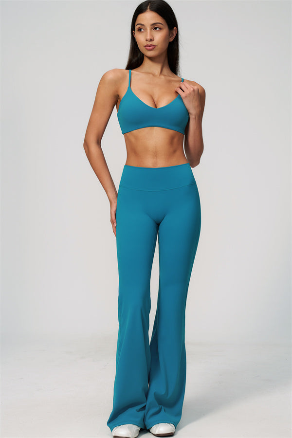 The Zura Sports Bra Flared Leggings 2-Piece Set