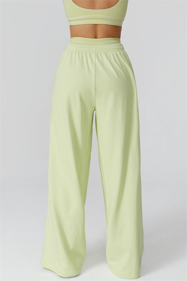 The Amara Sweatshirt Pants 2-Piece Set