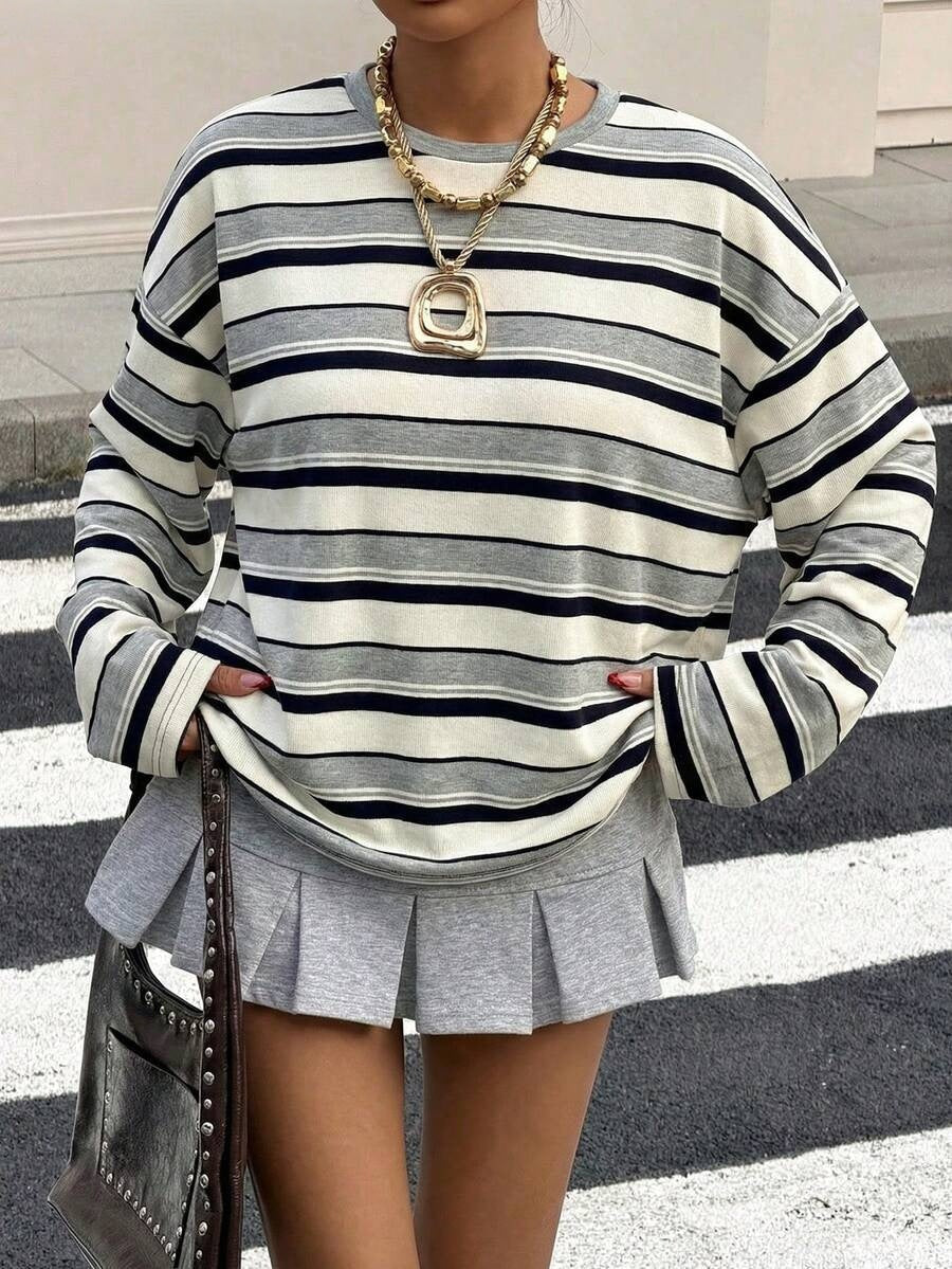 Women's Striped Oversized Pullover Sweatshirt – Round Neck Long Sleeve Top