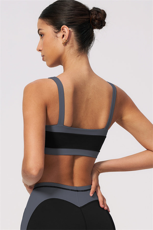 The Sandstone Sports Bra Capri Leggings 2-Piece Set
