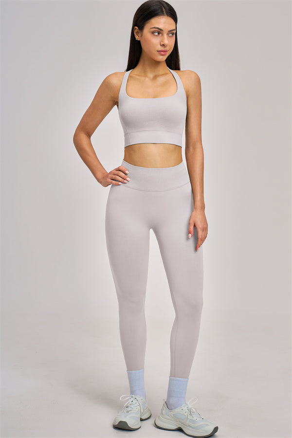 The Vision Sports Bra Leggings 2-Piece Set