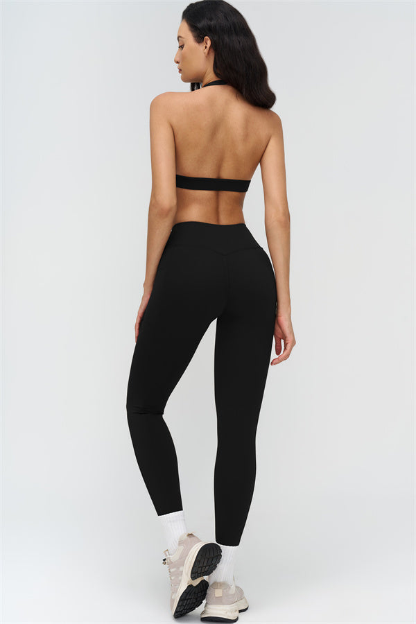 The BoldFit Sports Bra Leggings 2-Piece Set