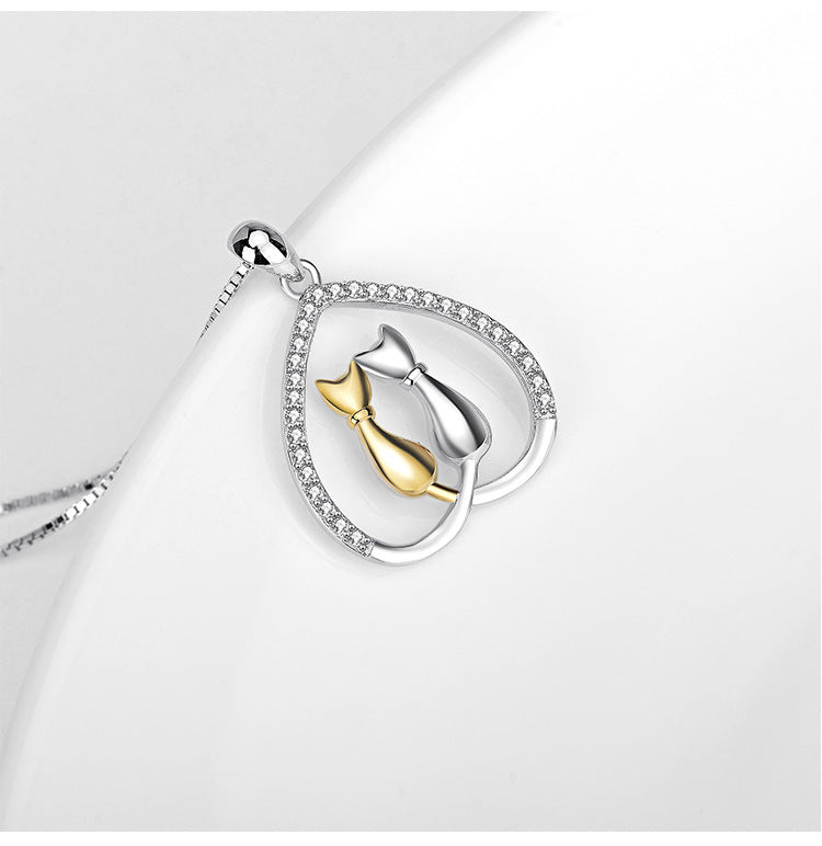 Heart-shaped hollow pendant