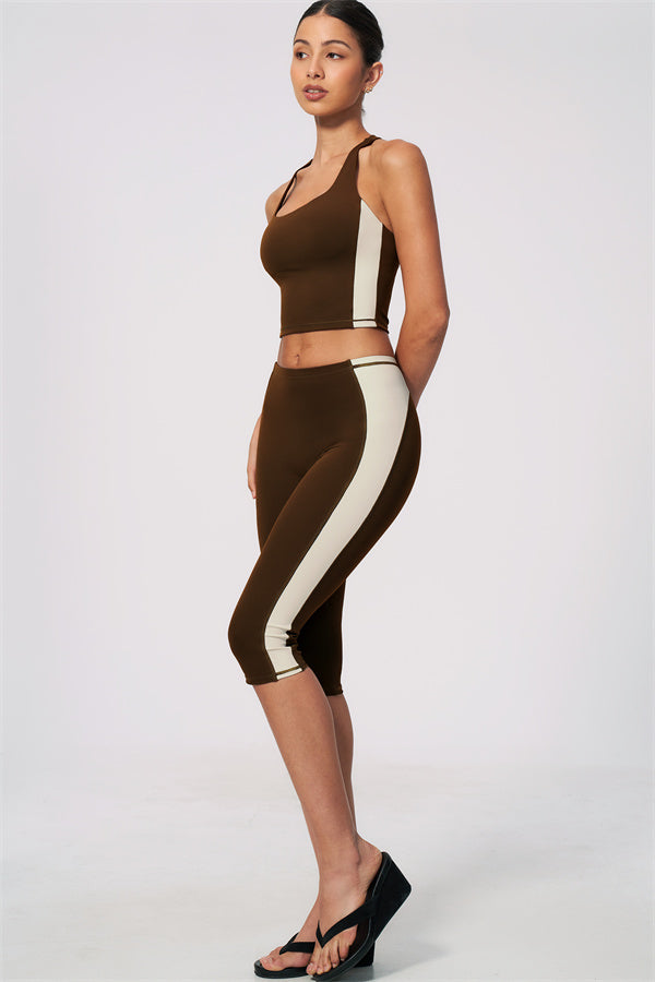 The Sandstone Capri Leggings