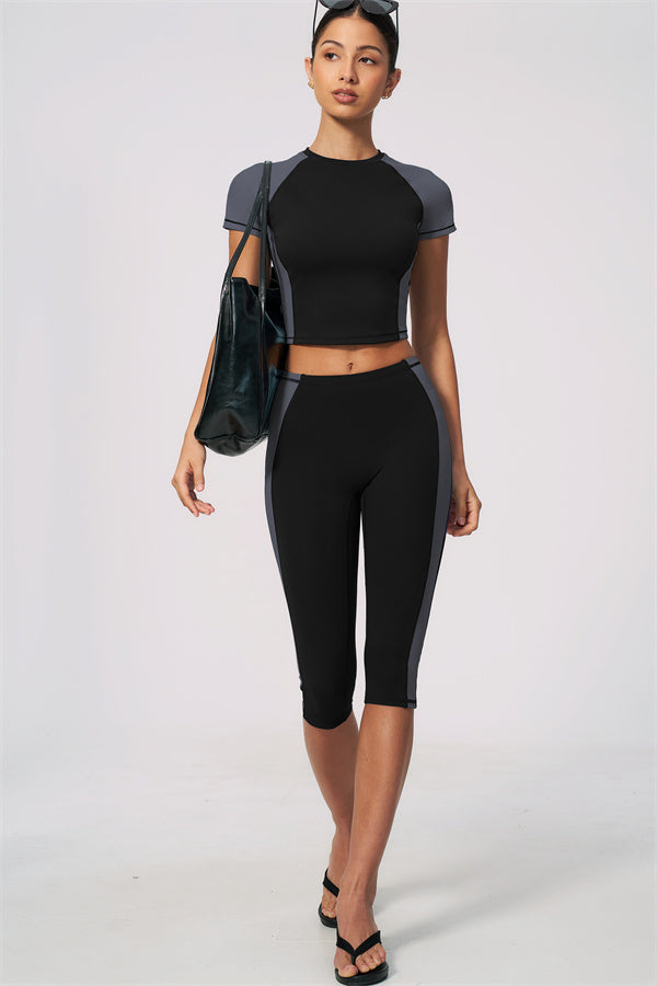 The Sandstone Capri Leggings
