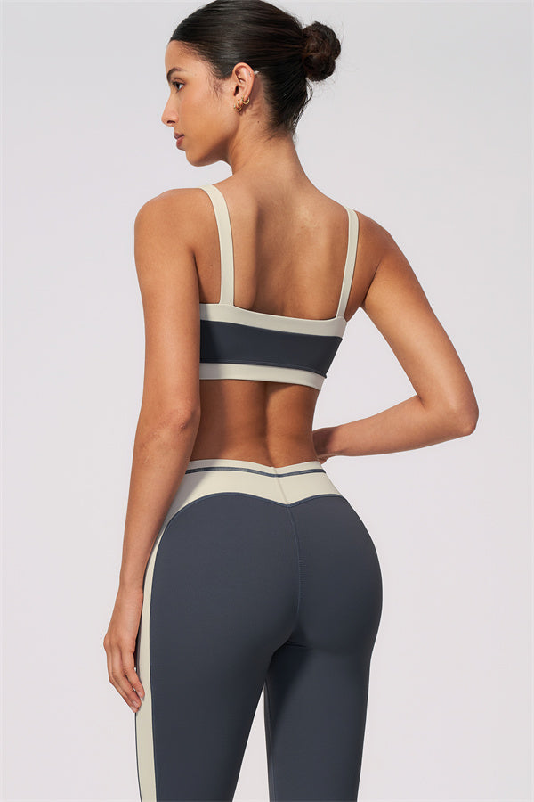 The Sandstone Sports Bra Capri Leggings 2-Piece Set