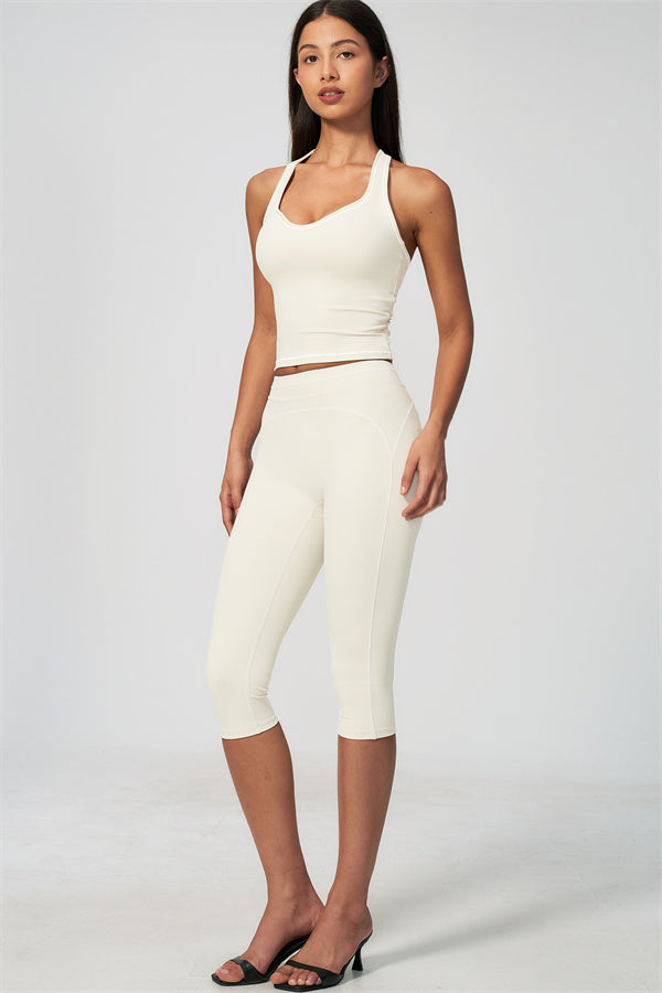 The Amara Capri Leggings