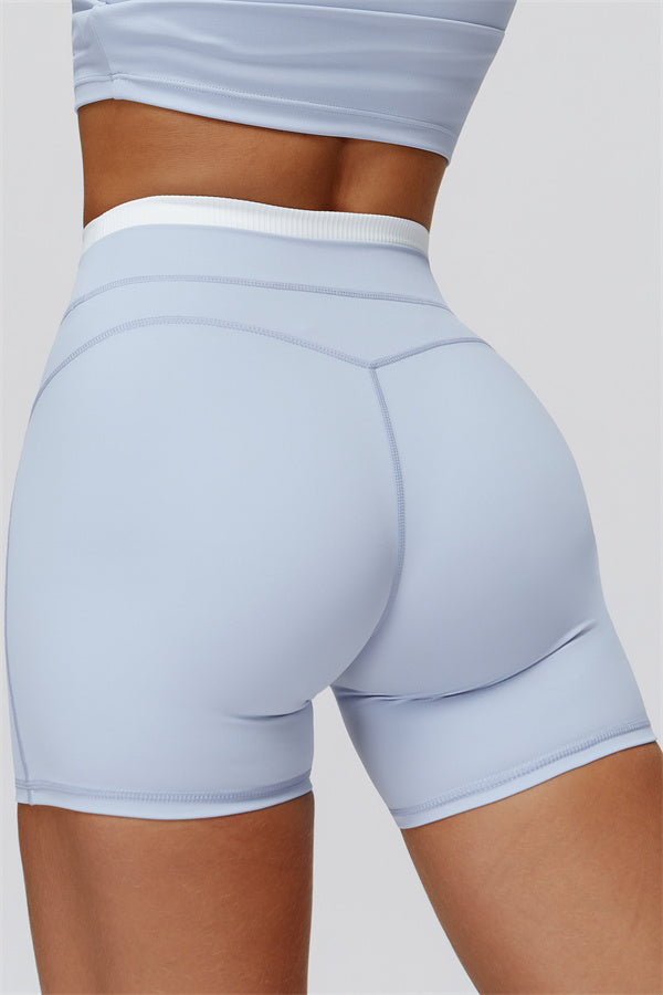 The Canyon Sports Bra Shorts 2-Piece Set