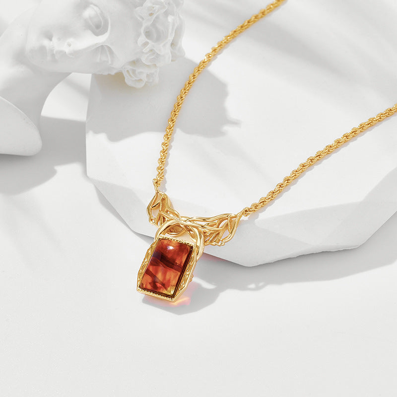 Amber Leaf Carving S925 Sterling Silver Gold-plated Pendant Female