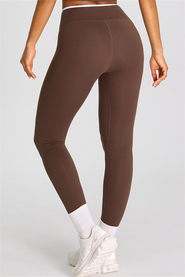 The Dwell Sports Bra Leggings 2-Piece Set