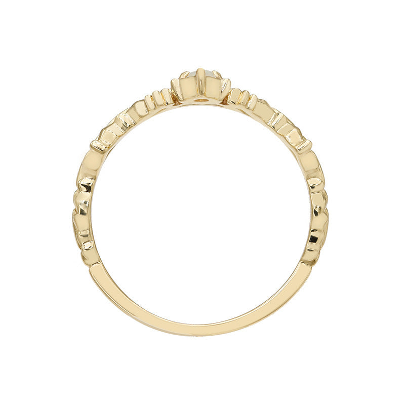 Exquisite Crown Hollow Ring Girl