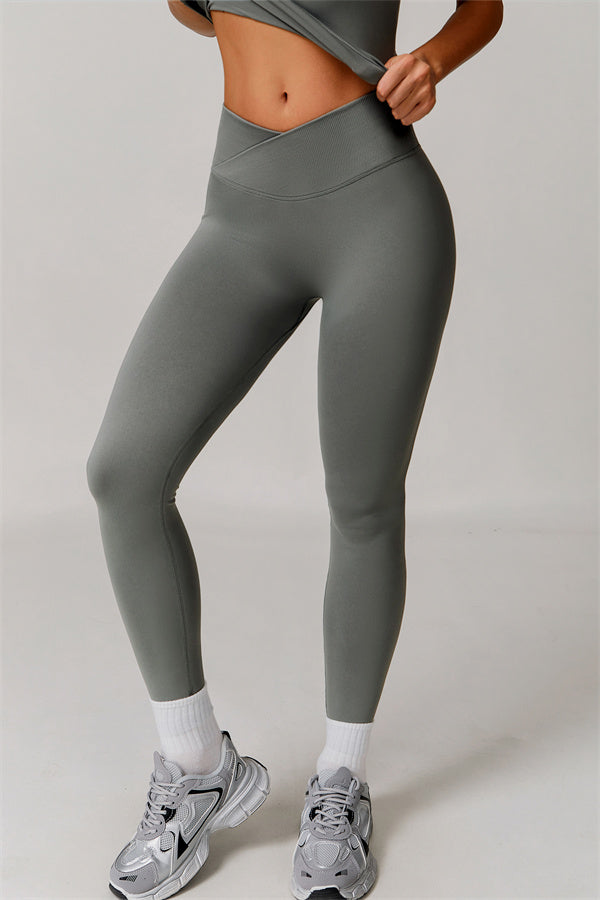 The Vivid Tank Top Leggings 2-Piece Set