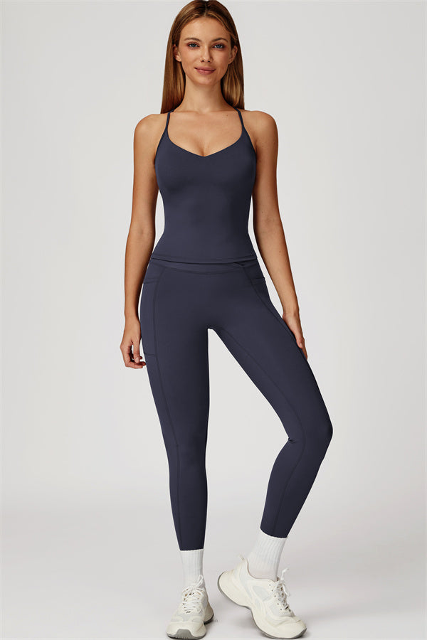 The Propel Crop Top Leggings 2-Piece Set