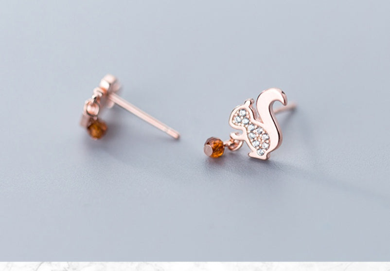 Little squirrel earring