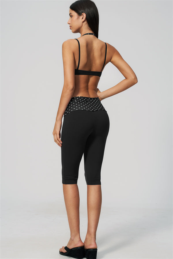 The Enliven Sports Bra Capri Leggings 2-Piece Set