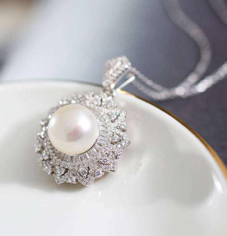 Strong Light Freshwater Pearl Pendant S925 Silver Necklace