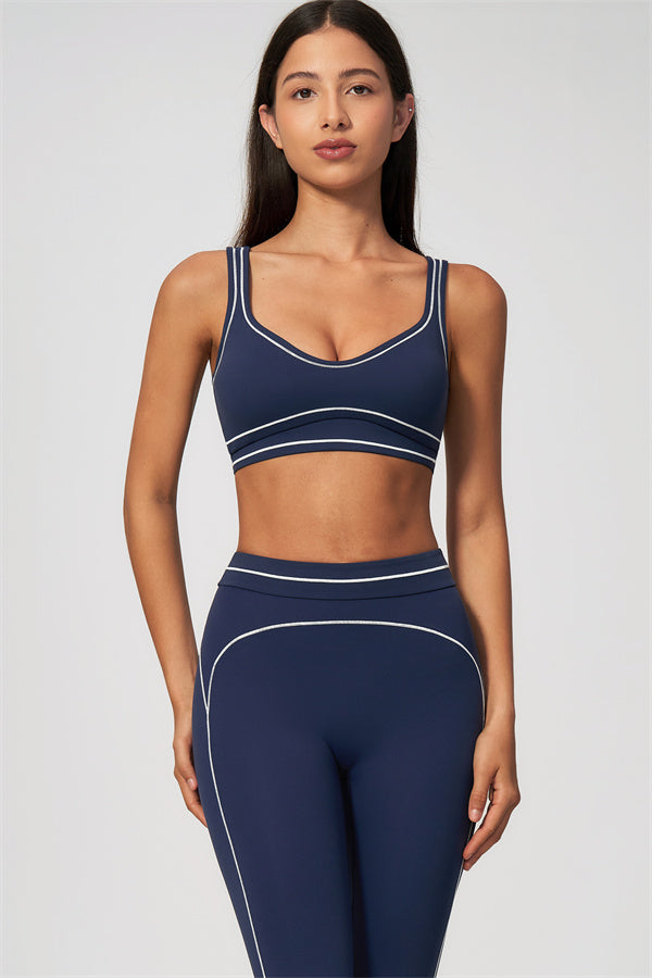 The Amara Sports Bra Capri Leggings 2-Piece Set