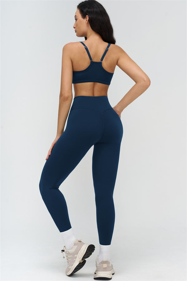 The Finesse Sports Bra Leggings 2-Piece Set