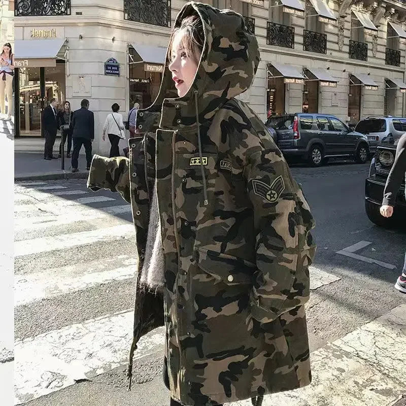 Winter Cold Resistant Camouflage Cotton Jacket for Camping