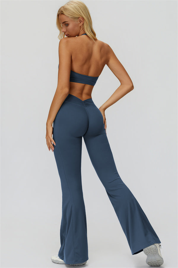 The Fyra Sports Bra Flared Leggings 2-Piece Set