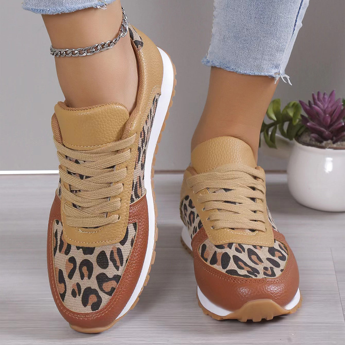 Women's Leopard Print Sneakers - Fashion Lace-Up PU Sports Shoes for Running/Walking (Non-Slip Rubber Sole, Breathable Mesh Lining)