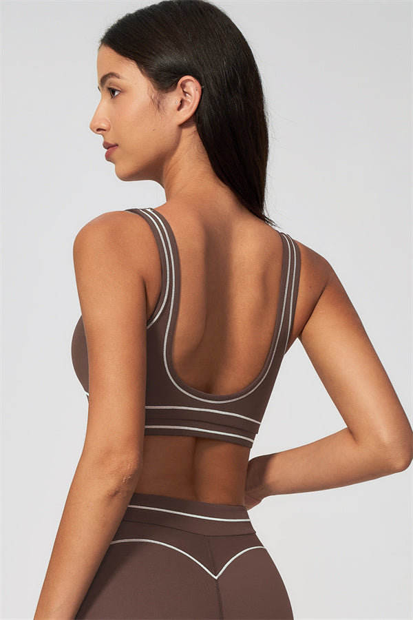 The Amara Sports Bra Capri Leggings 2-Piece Set