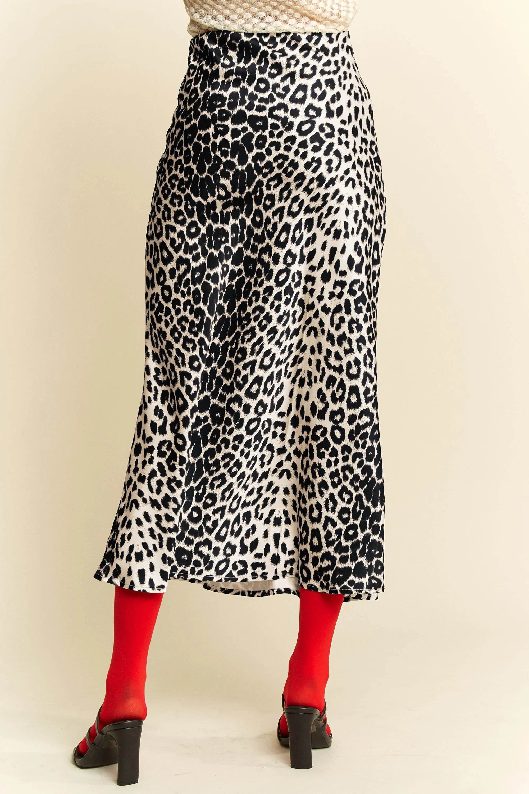 Davi & Dani Leopard Animal Print Long Length Skirt